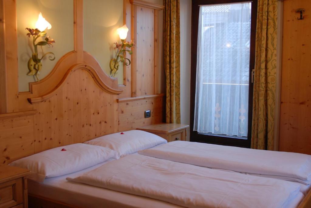 Hotel Loewenwirt Sexten Pokój zdjęcie
